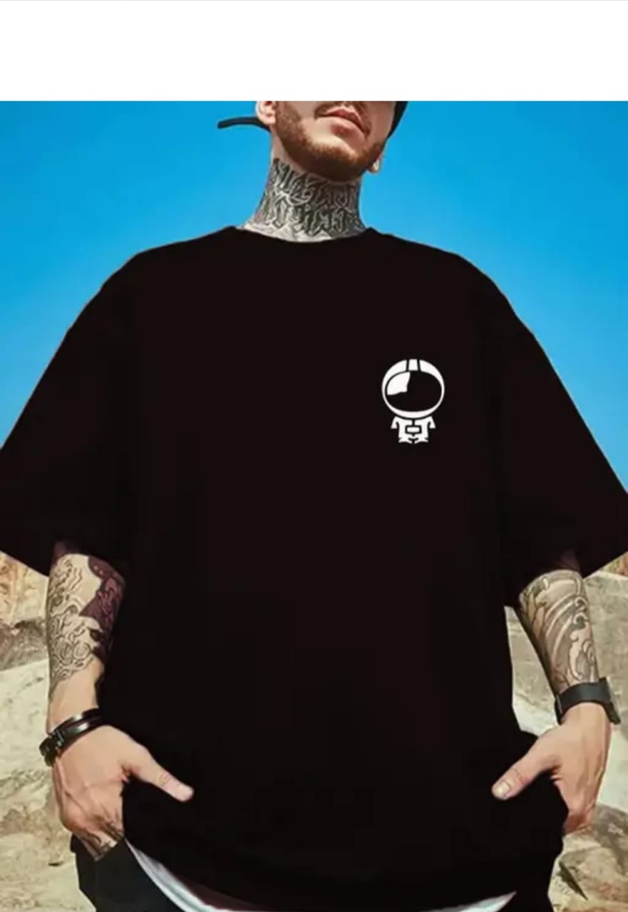 Men Oversized Black T-shirt